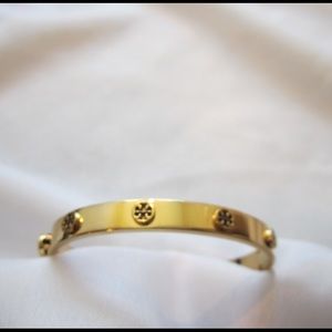 TORY Burch Raised Logo Hinged Bracelet